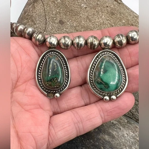 Navajo Sterling Silver Natural Green Damele Turquoise Beaded Bib Choker Necklace - Picture 6 of 9